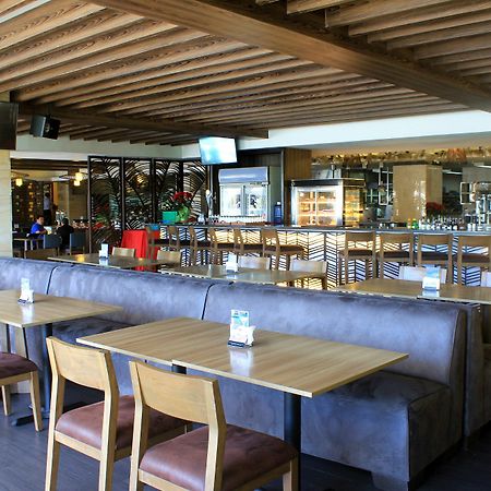 באגויו Newtown Plaza Hotel מראה חיצוני תמונה