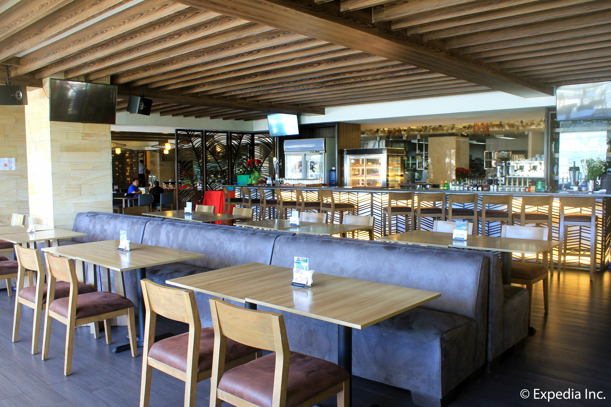 באגויו Newtown Plaza Hotel מראה חיצוני תמונה