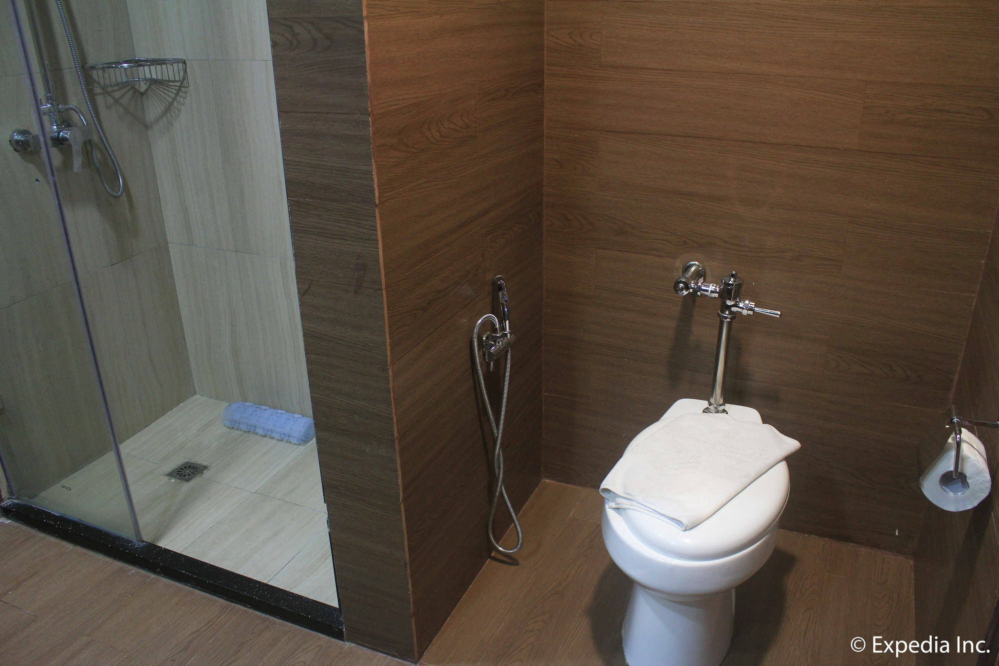 באגויו Newtown Plaza Hotel מראה חיצוני תמונה